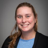 Headshot of Lauren DiCarlo.